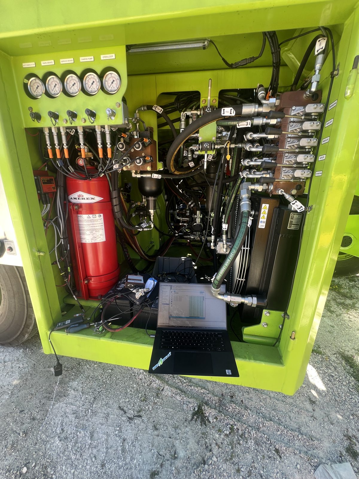 Hydraulic bay of an Ontario Power Generation machine